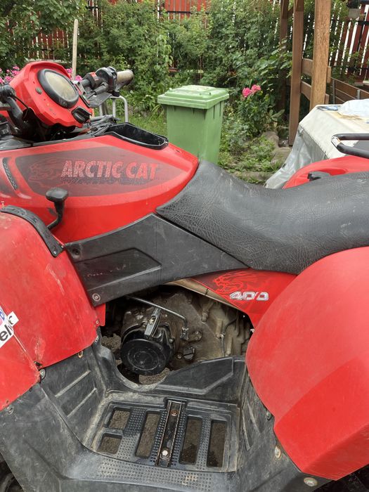 Arctic cat 400.
