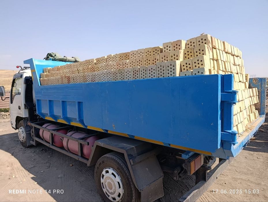 Пишган гишт ва хом гишт