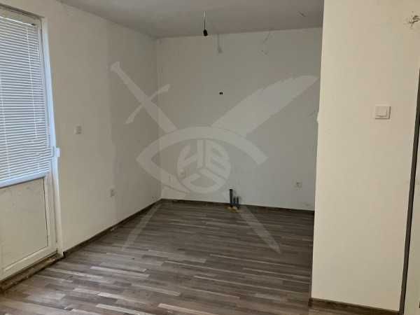 Продава се Къща в с. Радиново, Област Пловдив - 201 кв.м за 991 €/кв.м - Снимка #2