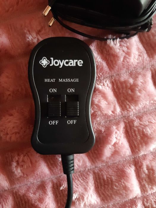 Загряваща възглавничка с вибрации за кръст и гръб