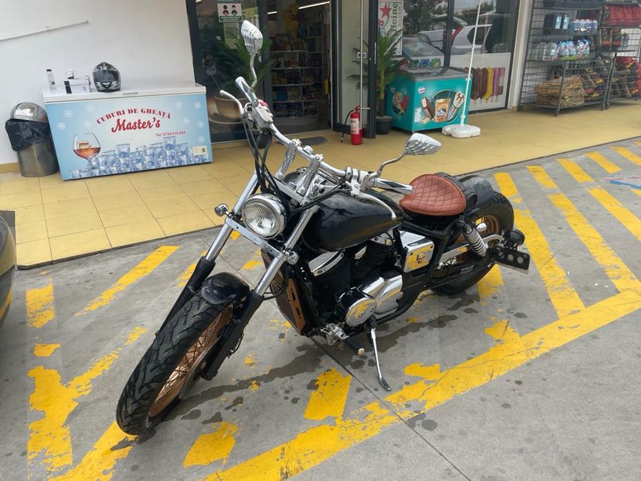 Honda Shadow VT750 BOBBER 2003