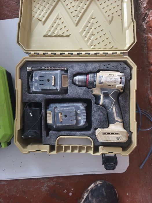 Instrumentlar sotiladi