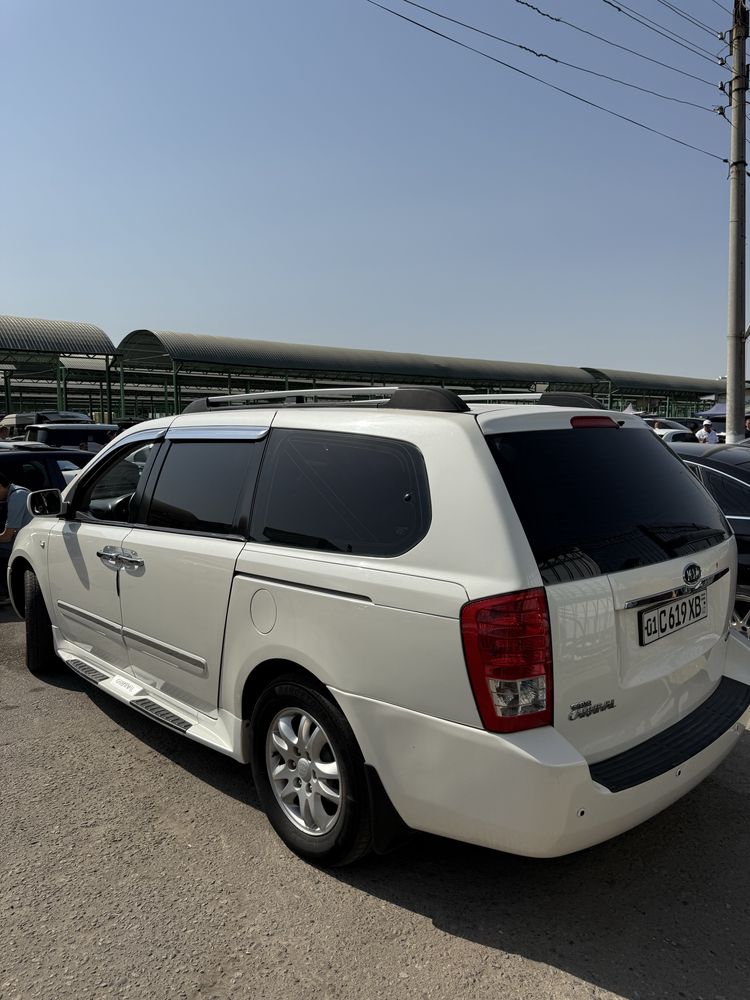 Kia carnival 2008 probeg 173 ming