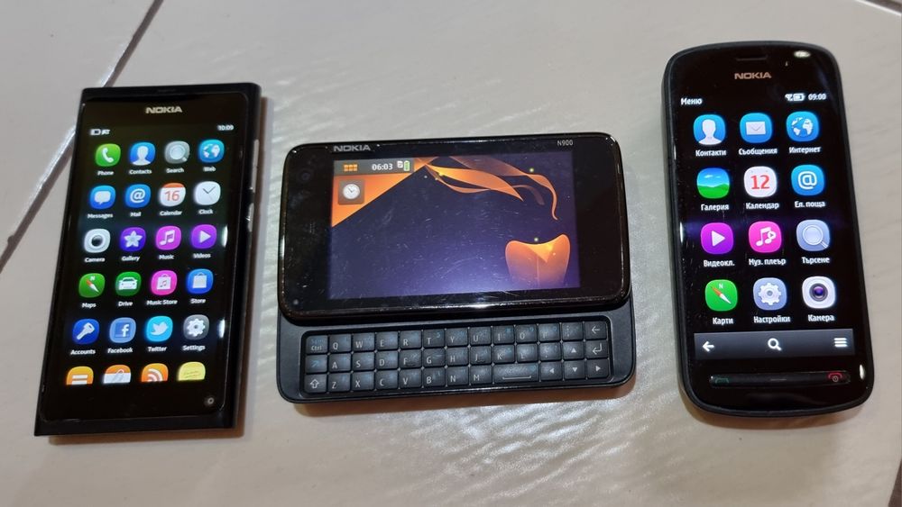 Лот работещи телефони