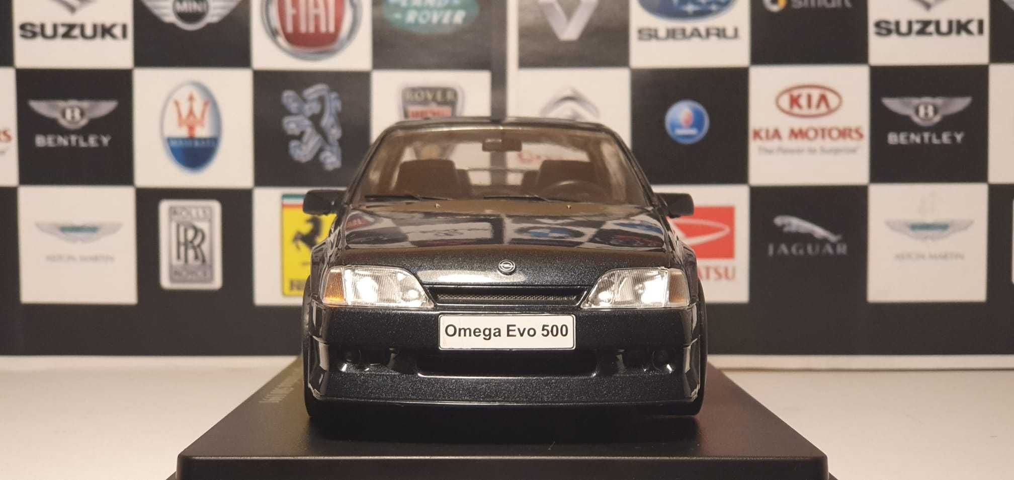 Macheta Opel Omega scara 1/24