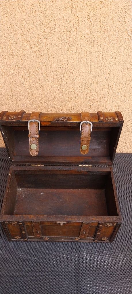 Caseta,cufar pt bijuterii