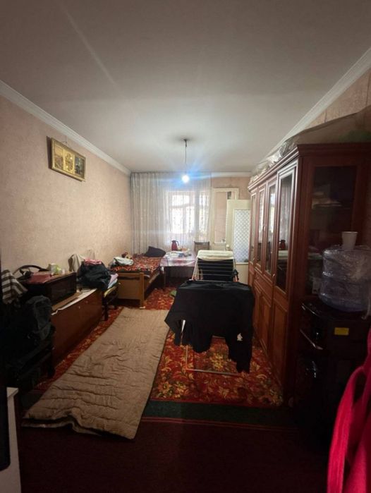 ^2/3/4 Чиланзар 21 квартал СРОЧНО Продаётся квартира