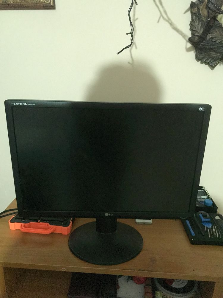 Monitor de vanzare perfect functional