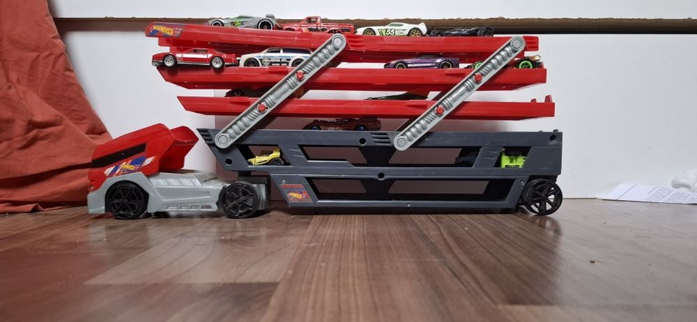 Set hot wheels + Mașinuțe + Camion