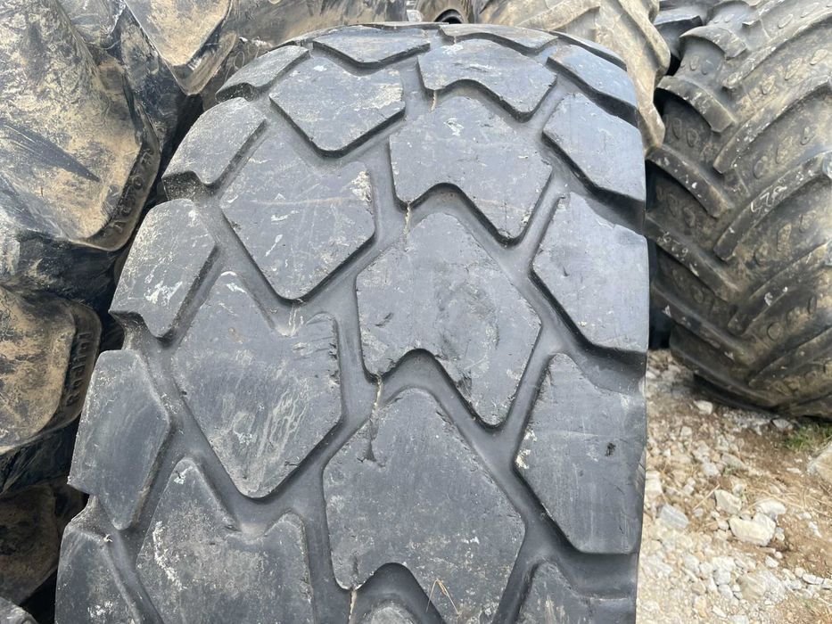Anvelope 20.5R25 cauciucuri miniincarcator vola hitachi