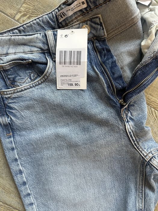 Zara blugi noi cu eticheta