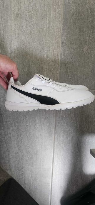 PUMA King Top TT Artificial Turf Shoe - White/White