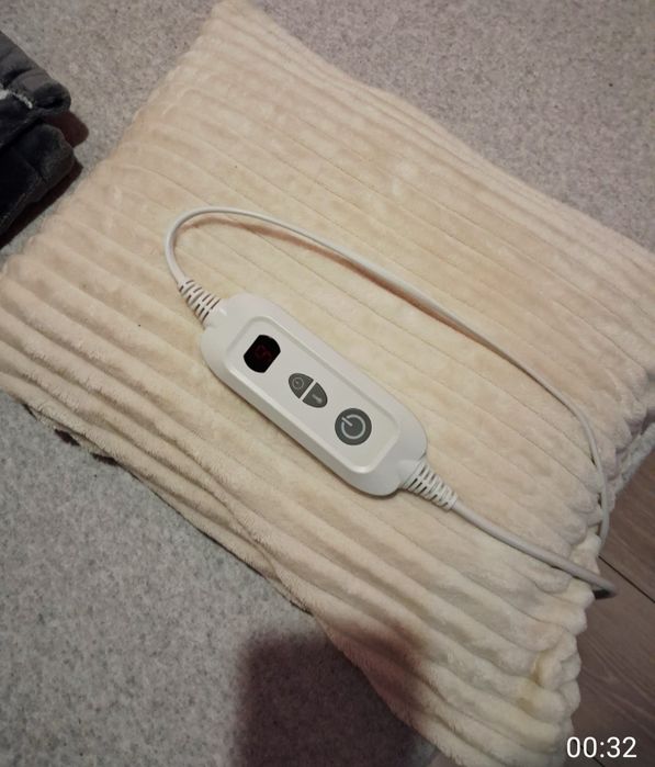 Vind perina termică  și periuță electrică