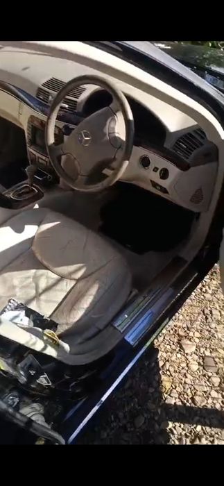 Mercedes S Class 320