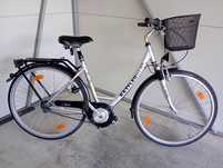 Vând bicicletă damă KETTLER,cu 7 vit butuc,frână picior !