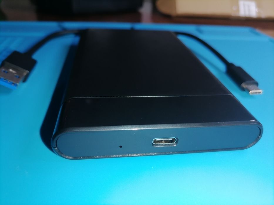Внешний жесткий диск 1 TB, USB 3.0