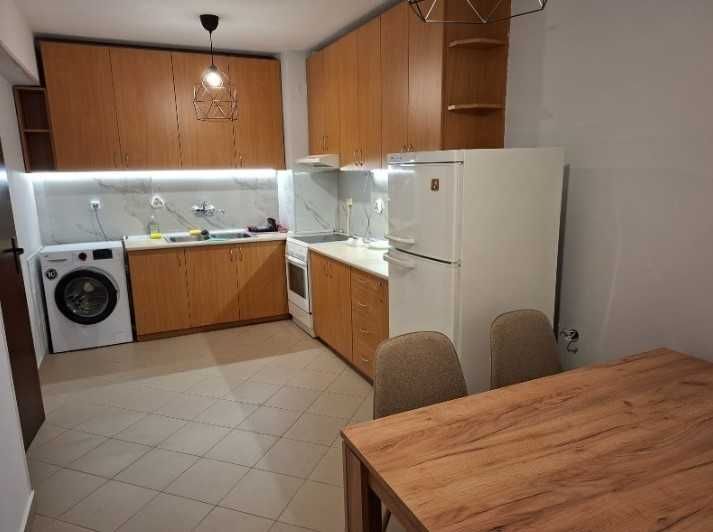 Дава се под наем Едностаен апартамент в София, Център - 75 кв.м за 850 € - Снимка #2