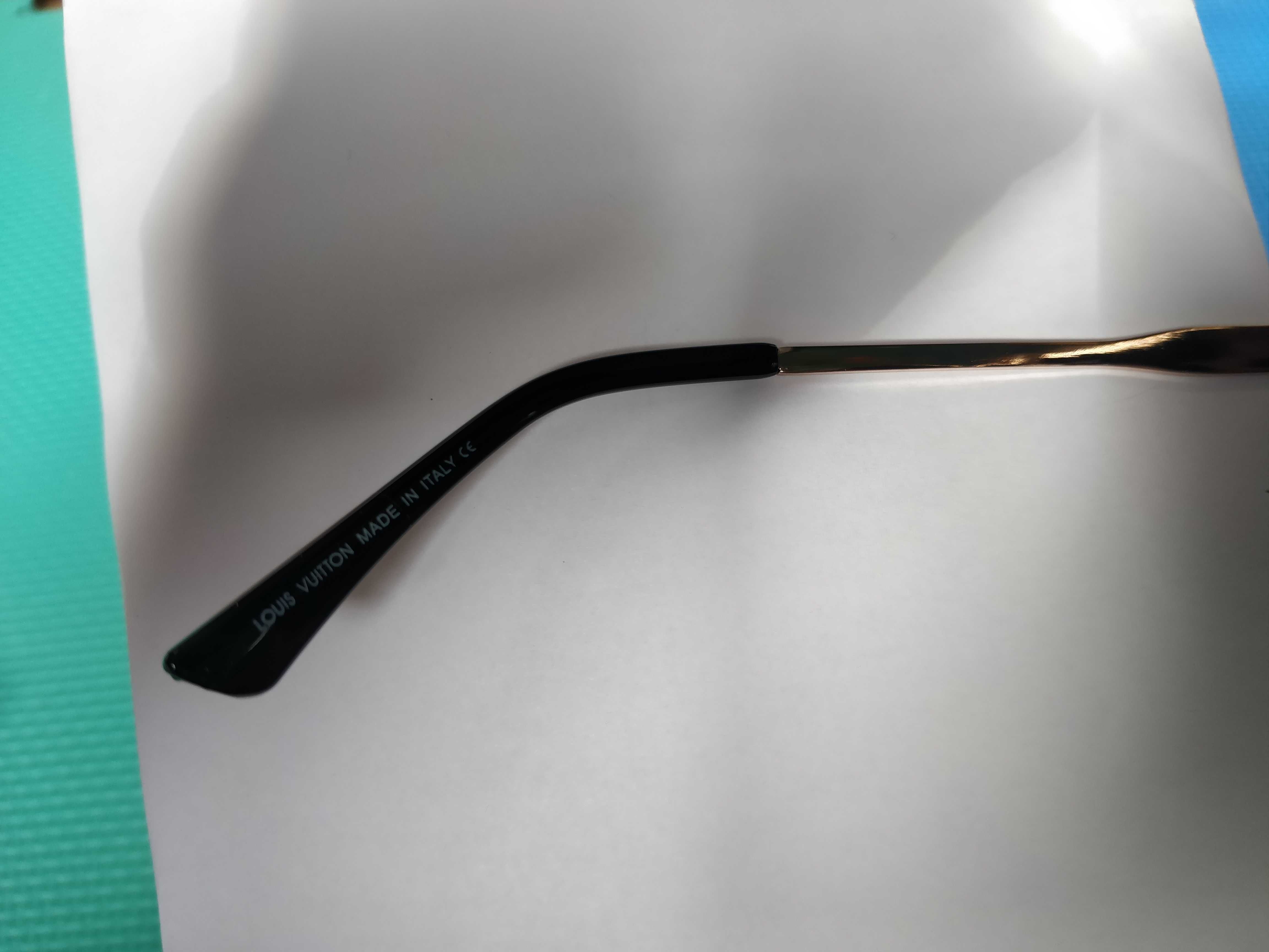 Ochelari de soare Louis Vuiton, negri cu auriu, UV400