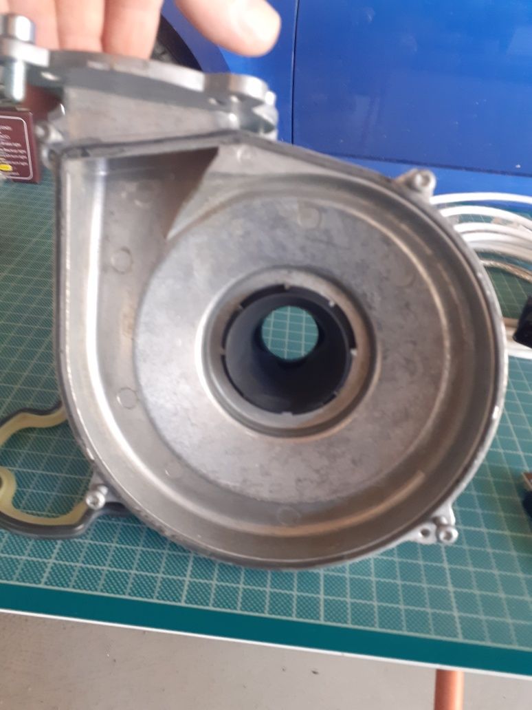 VIESSMANN комби клапан 30kw 84757503
