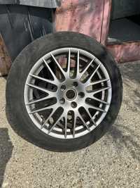 Vand 3 (trei) jante cu anvelope 275/45/20 originale Porche Cayenne