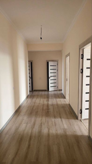 ПРОДАЕТСЯ КВАРТИРА, Юнусабад 10 квартал, с ремонтом.