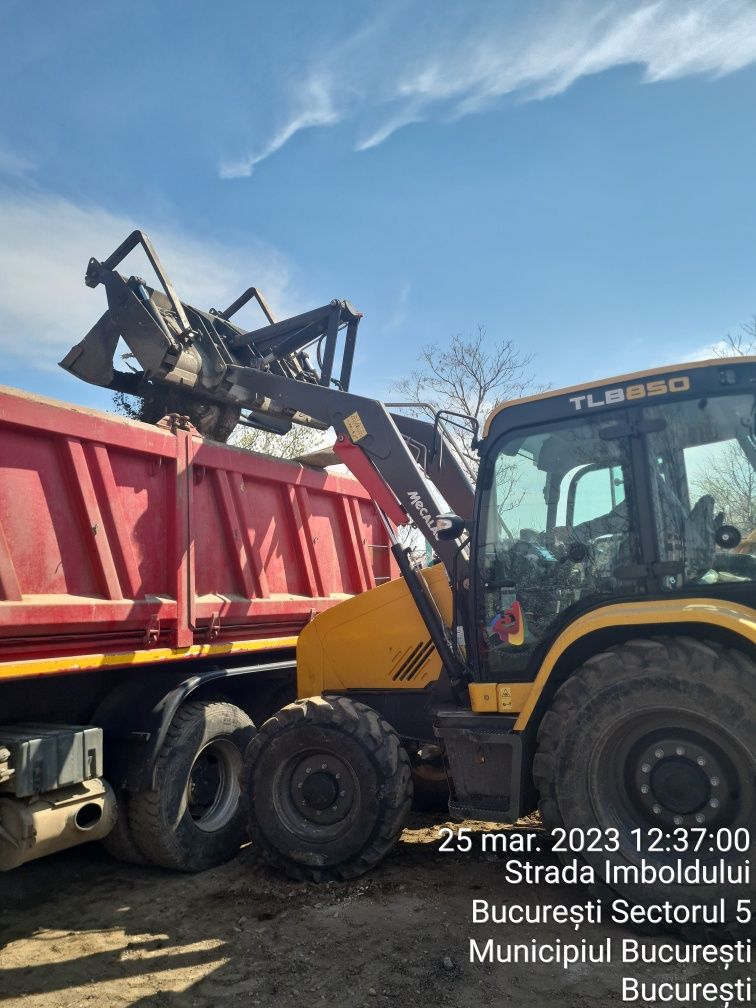 Transport excavații demolare cu 8x4 de 20 mc