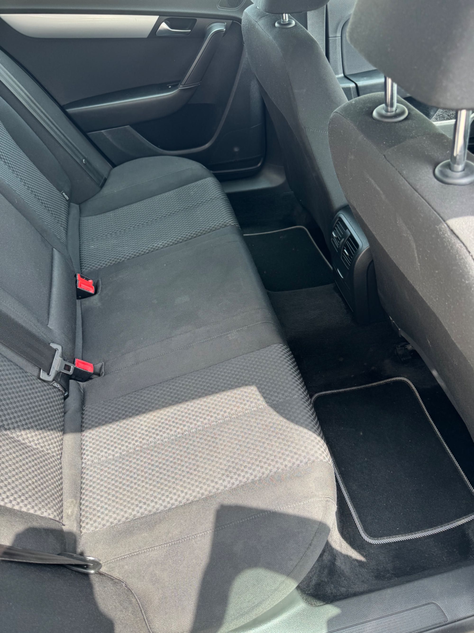 VW Passat B7 2.0 TDI 140 HP