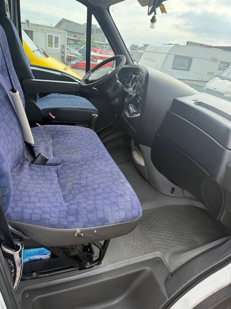 Бус Iveco Daily 2.3 HPI 2005г.