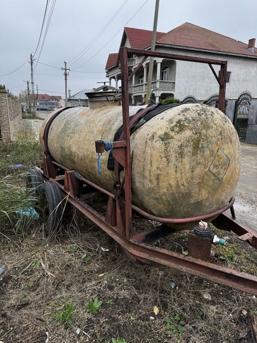 Vand cisterna si plug 2 brazde