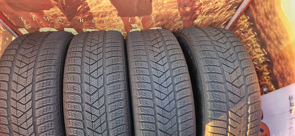 Set 4 Anvelope 235 55 R18 M+S . Dot 2022 si dot 2018