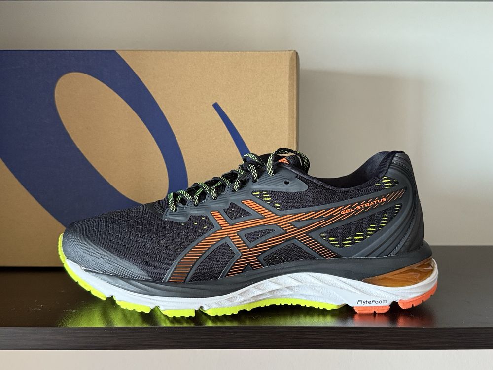 Asics Gel-Stratus 40номер 25см Стелка Нови с Кутия