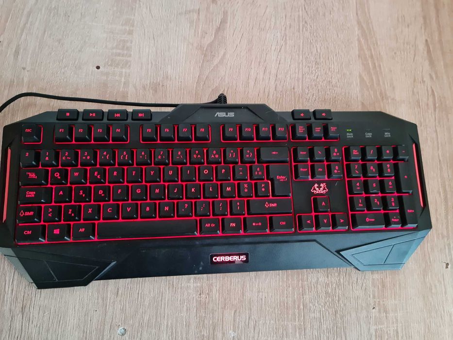 tastatura asus cerberus