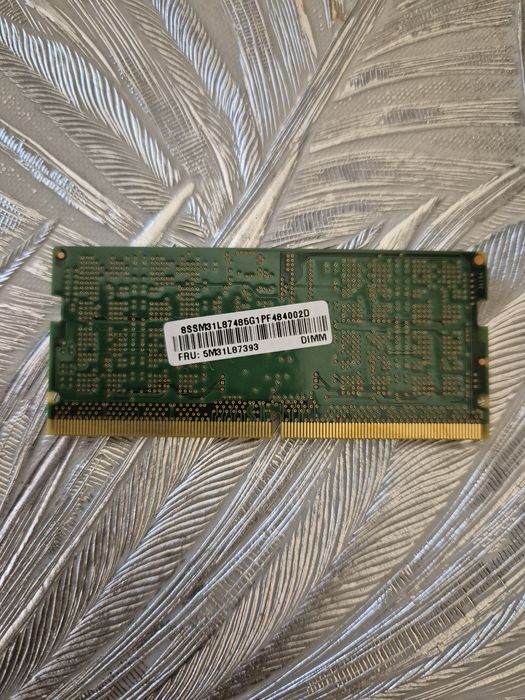 Modul memorie DDR5 16GB 5600MHz SODIMM (laptop)

Vand 1 mo