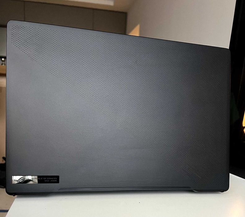 Геймърски Лаптоп i9, RTX 3060, 16GB RAM, 1TB m.2 ASUS ROG Zephyrus M16
