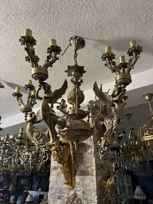 Candelabru- bronz masiv- nuanta nisipiu