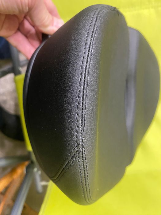 Продавам велосипедна седалка