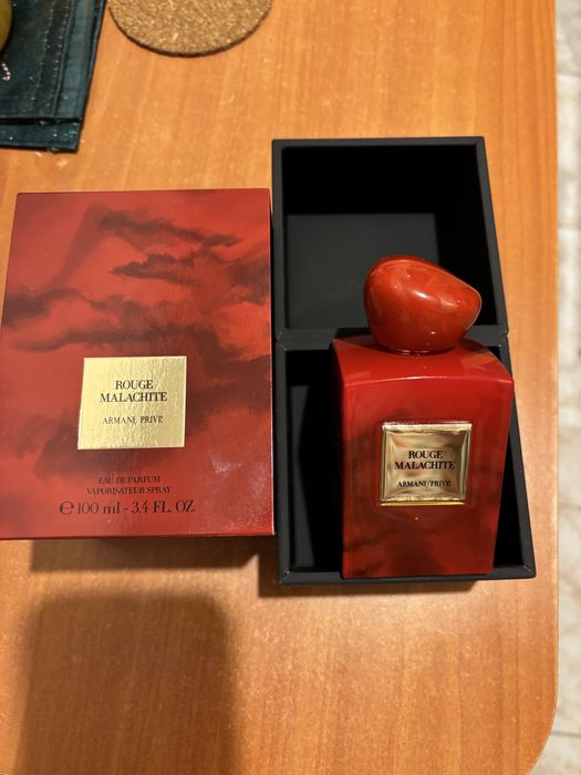 Vand parfum Armani Rouge Malachite