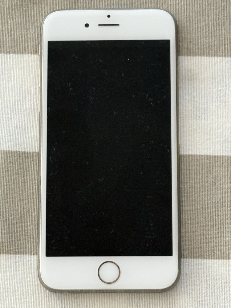 Iphone 6s 64GB пълен пакет