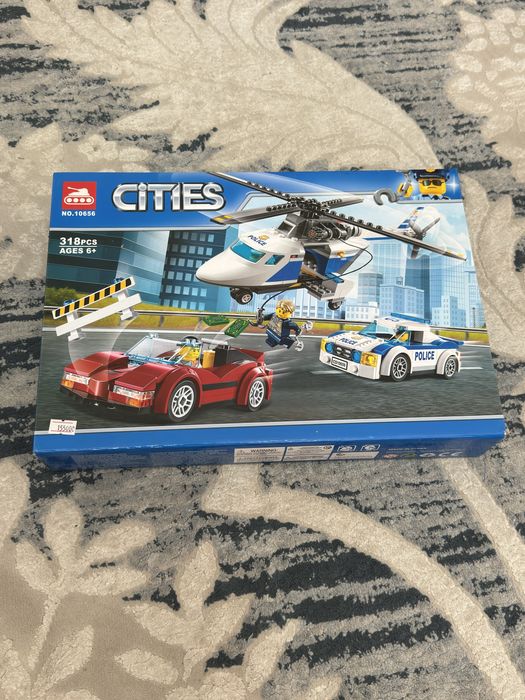 Лего конструктор продаётся