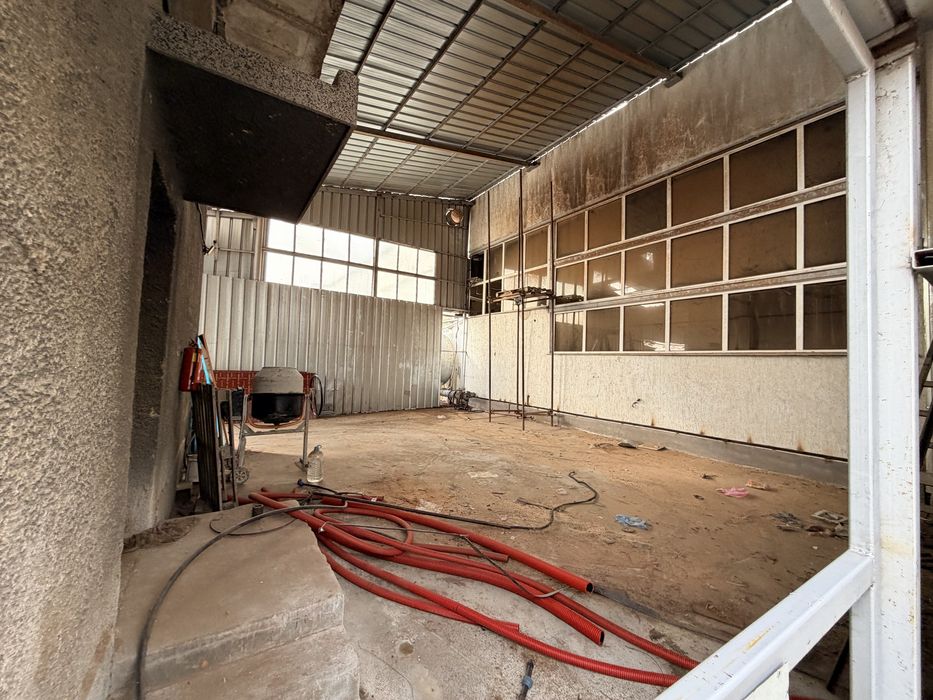 Промишлен имот в промишлена зона Сливен