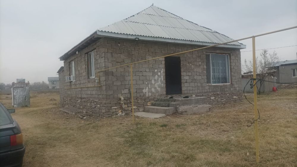 Уй сатылады газ су свет бари кирген