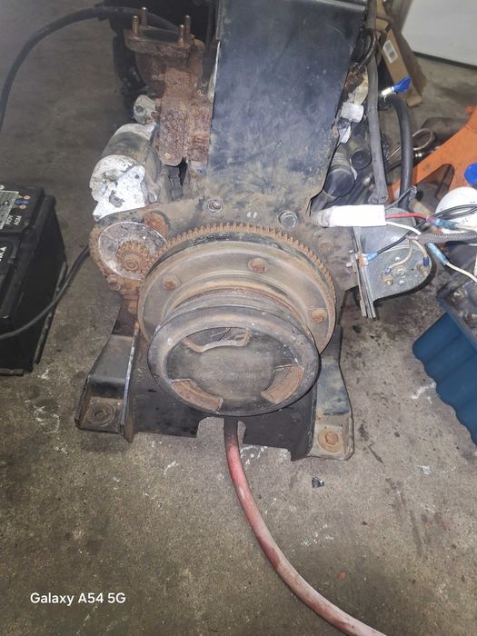 Motor yanmar 3 cilindri  TK3