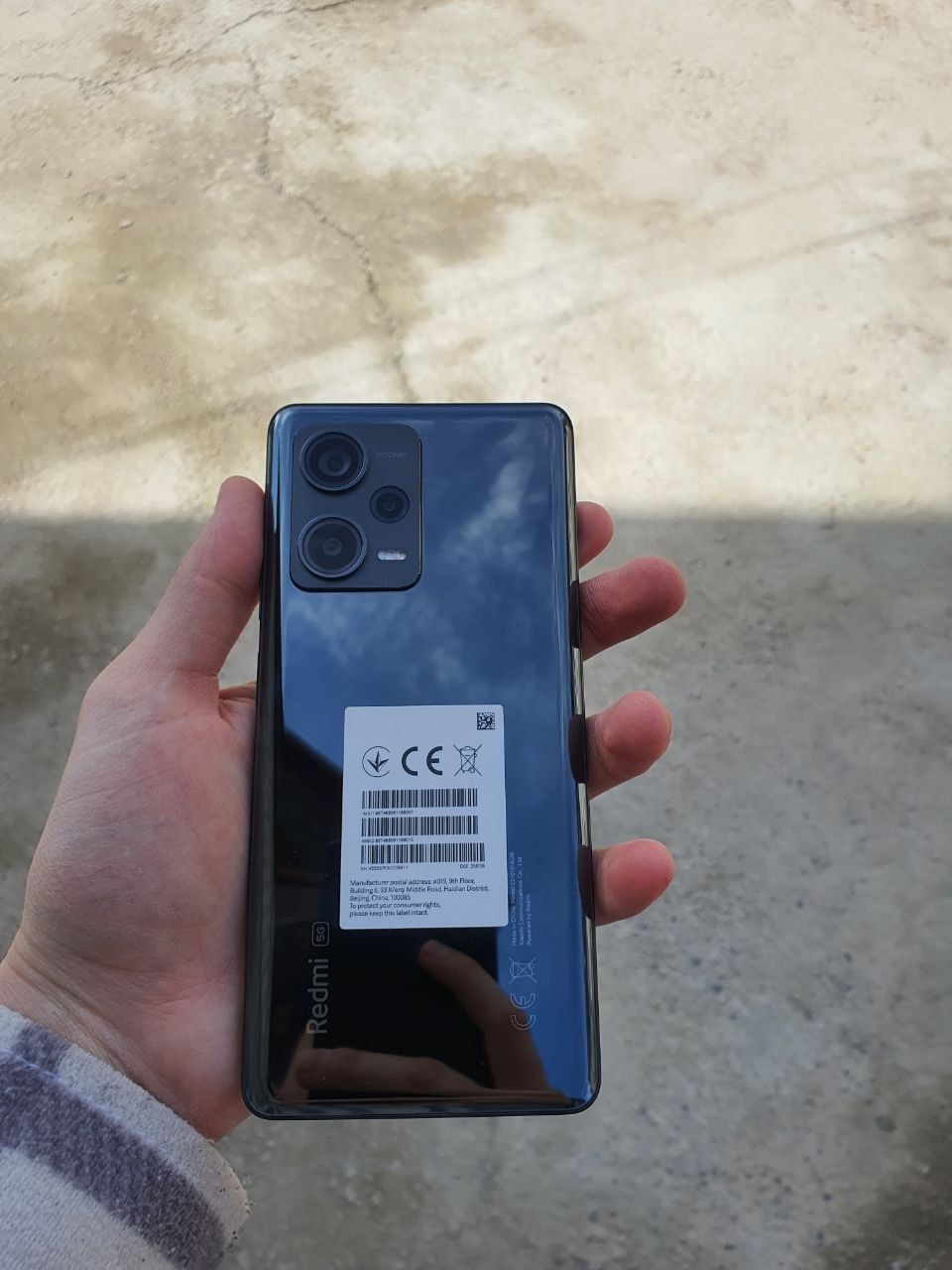Redmi 12 pro plus 5G. 
8+8/256 GB
Xolati zo'r . 120W zaryadchik. Karob