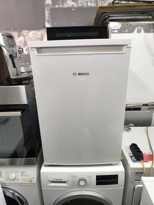 Хладилник с вътрешна камера Bosch KTL 15NW3A