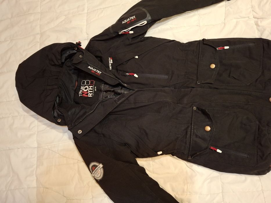 True Nort дамско зимно ски сноуборд яке XS размер