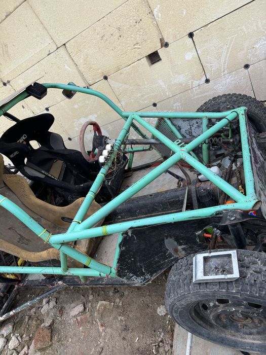 Vand buggy 18 benzina