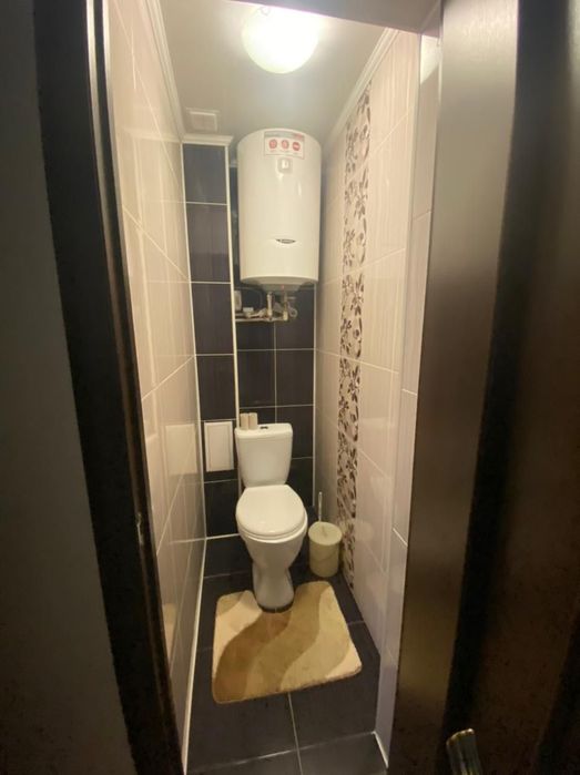 возьмём на подселение 1 девочку