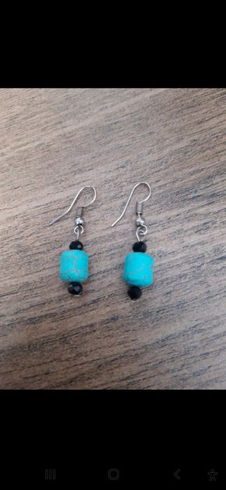 Cercei aproape noi Meli Melo