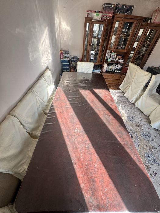 Стол  для гостей размер 2.70