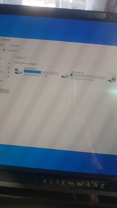 Alienware m15 r2 cu garantie 1 an,displey 4k,i7,16gb,rtx 2070 max q